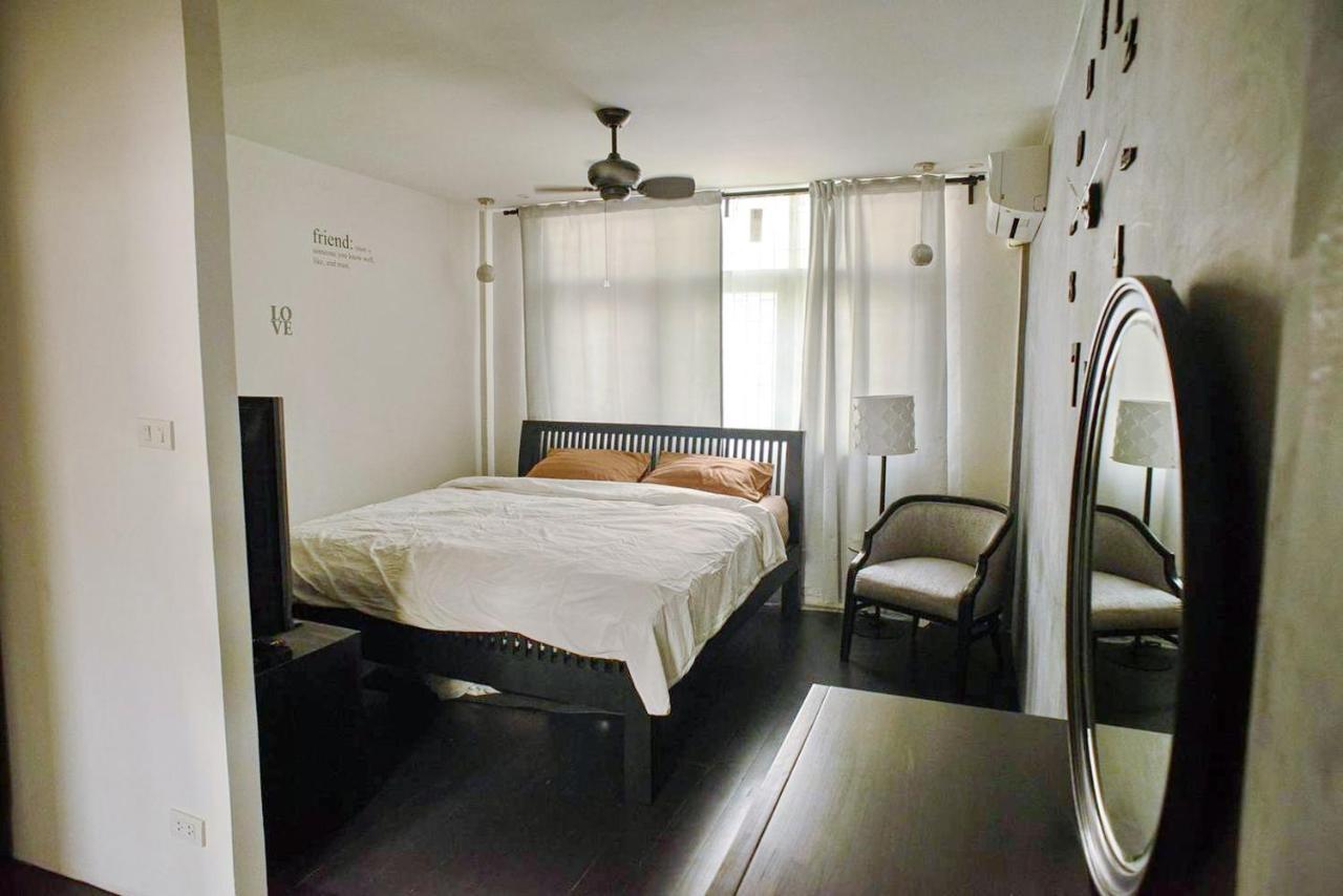 Inner Old Town 196 Chic Guesthouse - Self Check In Banguecoque Exterior foto